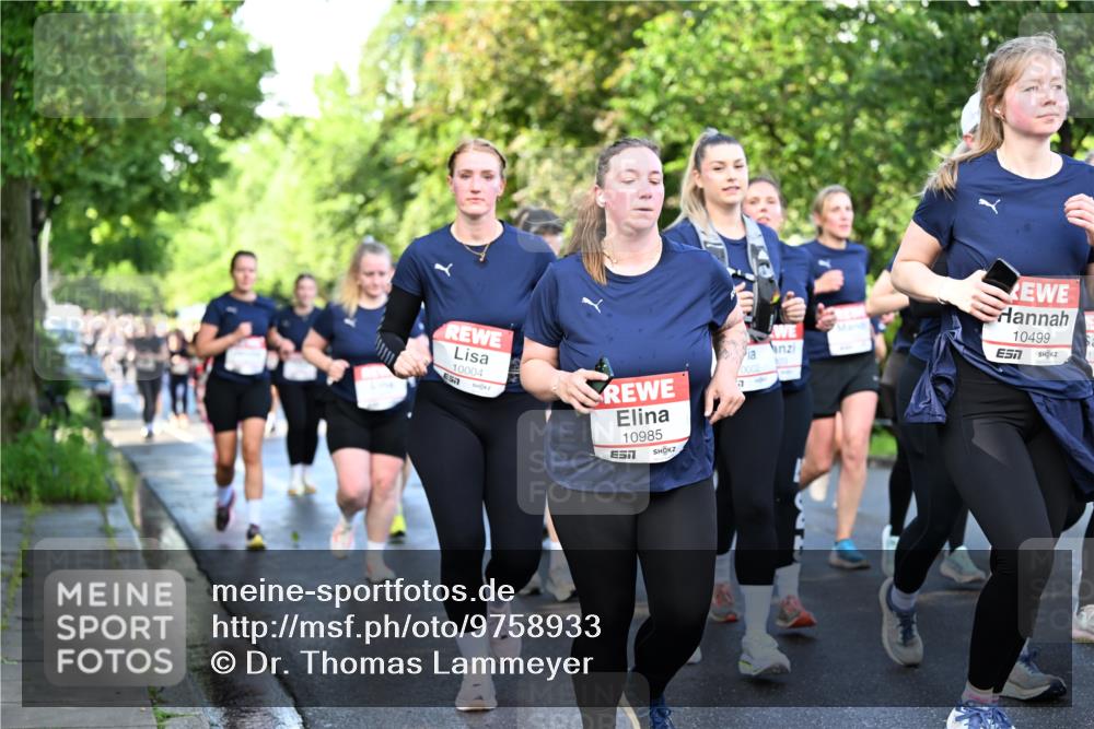 14.06.2026 - REWE Women's Run Dr. Thomas Lammeyer http://msf.ph/oto/9758933 14.06.2026 09:23:14 Laufen 10004, 10985, 7, 0002, 10499 meine-sportfotos.de