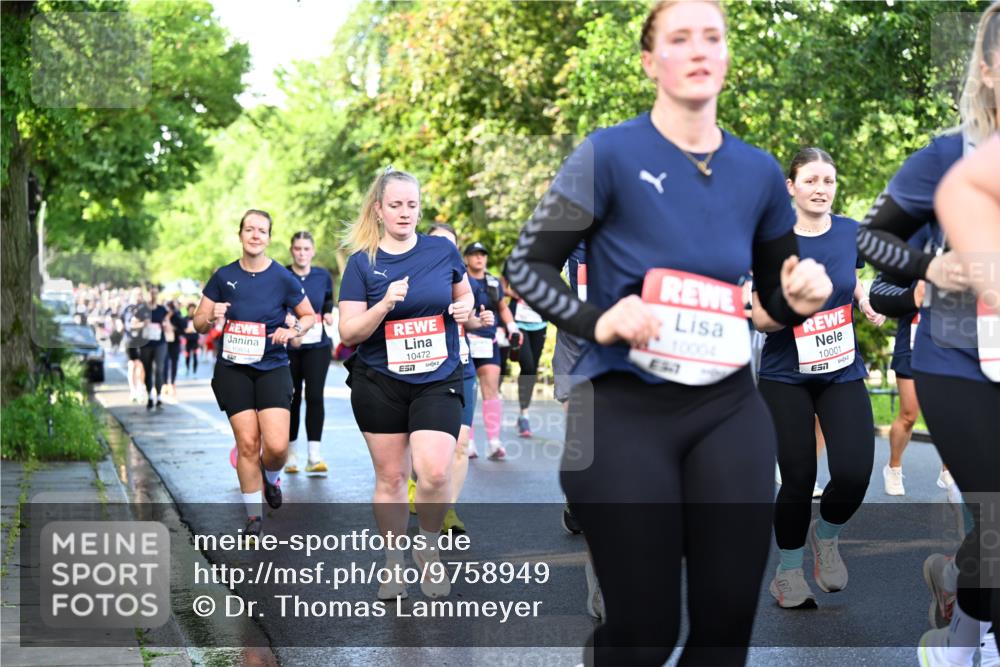 14.06.2026 - REWE Women's Run Dr. Thomas Lammeyer http://msf.ph/oto/9758949 14.06.2026 09:23:15 Laufen 10472, 10004, 10001, 6517 meine-sportfotos.de