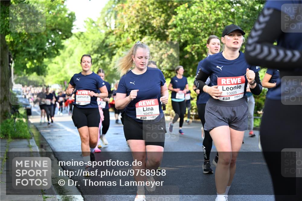 14.06.2026 - REWE Women's Run Dr. Thomas Lammeyer http://msf.ph/oto/9758958 14.06.2026 09:23:16 Laufen 10804, 10472, 3, 10005 meine-sportfotos.de