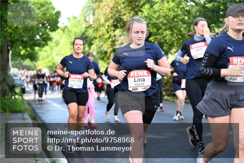 14.06.2026 - REWE Women's Run Dr. Thomas Lammeyer http://msf.ph/oto/9758968 14.06.2026 09:23:16 Laufen 10804, 647, 10472, 10426, 77 meine-sportfotos.de