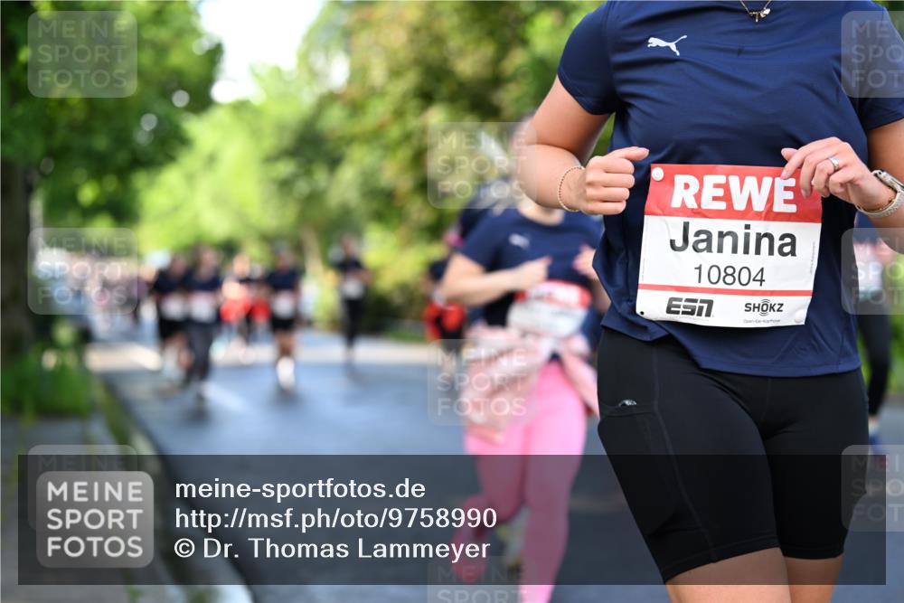 14.06.2026 - REWE Women's Run Dr. Thomas Lammeyer http://msf.ph/oto/9758990 14.06.2026 09:23:19 Laufen 10804 meine-sportfotos.de