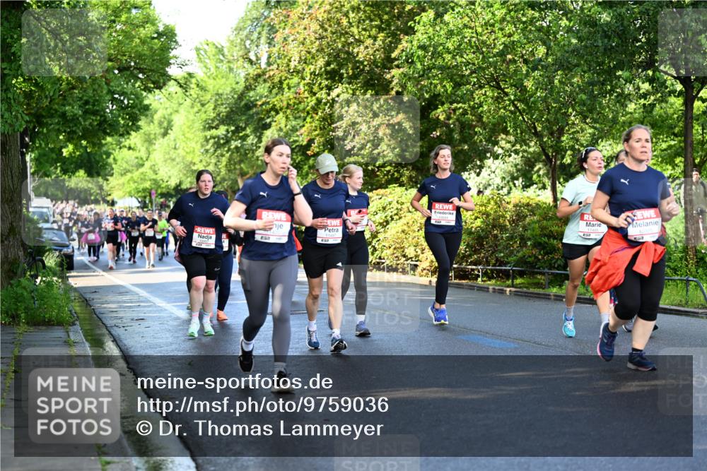 14.06.2026 - REWE Women's Run Dr. Thomas Lammeyer http://msf.ph/oto/9759036 14.06.2026 09:23:23 Laufen 7, 10325 meine-sportfotos.de