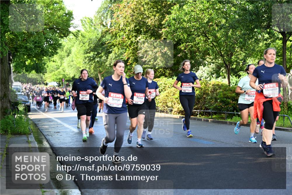 14.06.2026 - REWE Women's Run Dr. Thomas Lammeyer http://msf.ph/oto/9759039 14.06.2026 09:23:23 Laufen 1142, 10591, 657 meine-sportfotos.de