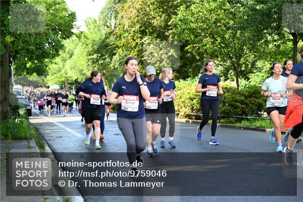 14.06.2026 - REWE Women's Run Dr. Thomas Lammeyer http://msf.ph/oto/9759046 14.06.2026 09:23:23 Laufen 10957, 11420, 57, 10591 meine-sportfotos.de
