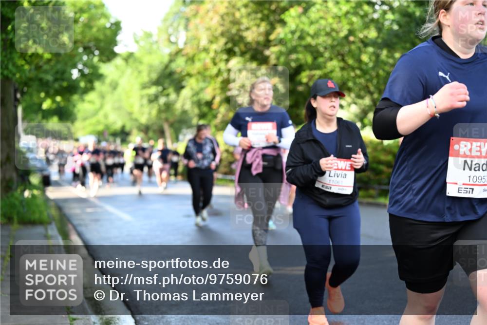 14.06.2026 - REWE Women's Run Dr. Thomas Lammeyer http://msf.ph/oto/9759076 14.06.2026 09:23:27 Laufen 11061, 10957, 7 meine-sportfotos.de