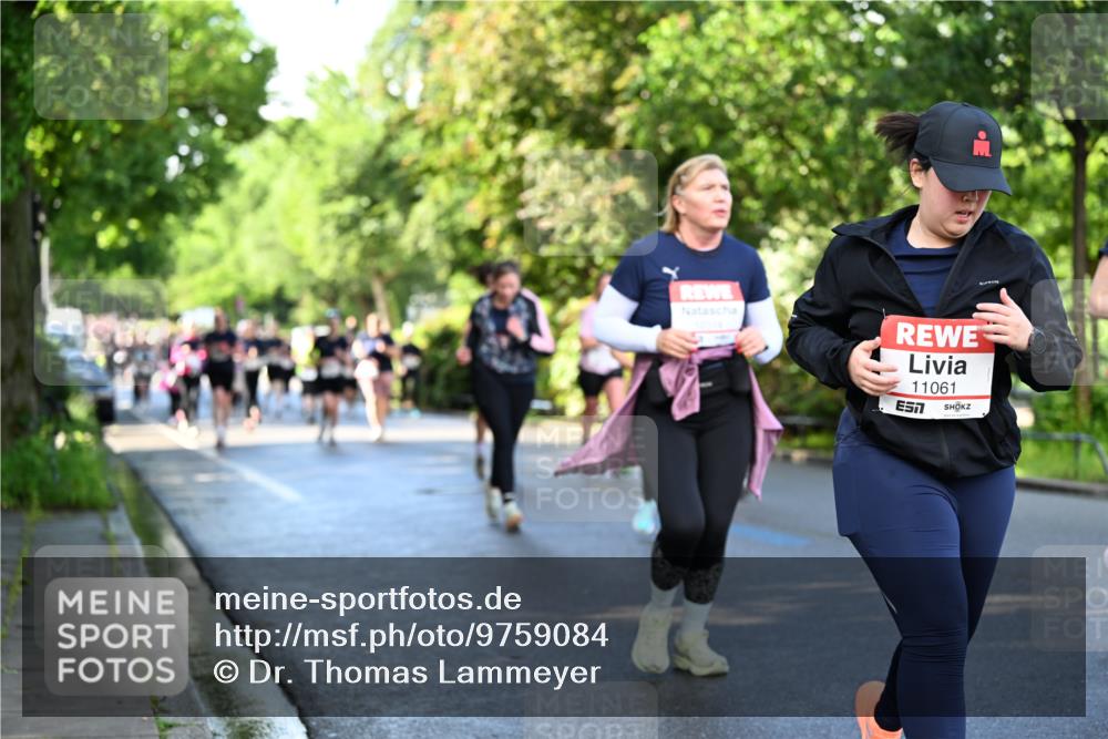 14.06.2026 - REWE Women's Run Dr. Thomas Lammeyer http://msf.ph/oto/9759084 14.06.2026 09:23:28 Laufen 11061, 7 meine-sportfotos.de