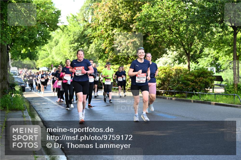 14.06.2026 - REWE Women's Run Dr. Thomas Lammeyer http://msf.ph/oto/9759172 14.06.2026 09:23:36 Laufen 10612, 10692 meine-sportfotos.de