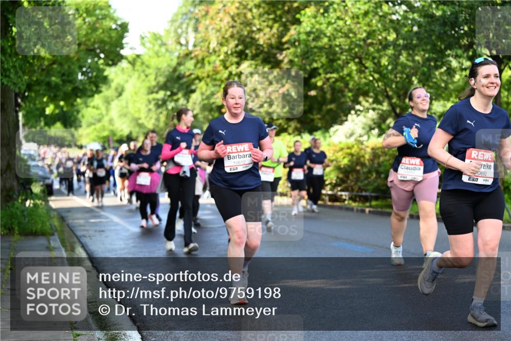 14.06.2026 - REWE Women's Run Dr. Thomas Lammeyer http://msf.ph/oto/9759198 14.06.2026 09:23:38 Laufen 10612, 0692 meine-sportfotos.de