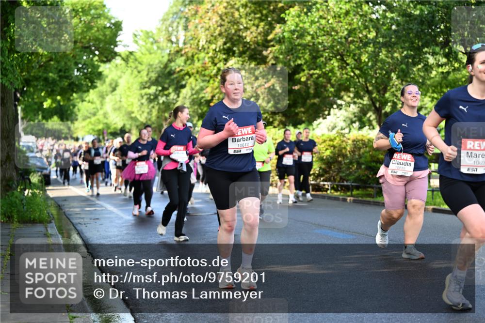 14.06.2026 - REWE Women's Run Dr. Thomas Lammeyer http://msf.ph/oto/9759201 14.06.2026 09:23:38 Laufen 10612, 7, 10035, 57, 1069 meine-sportfotos.de