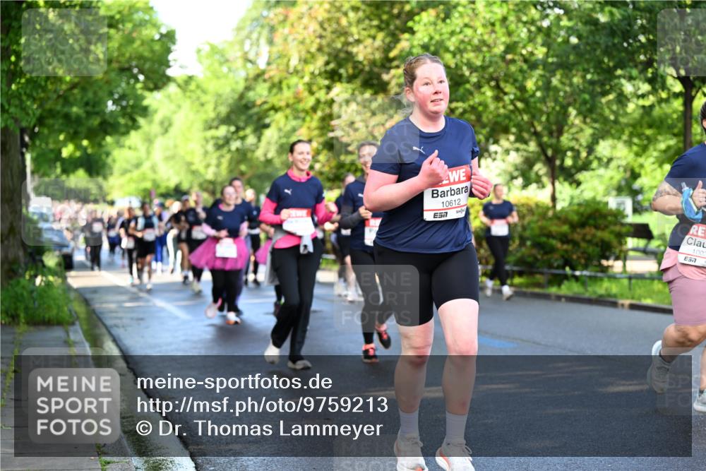 14.06.2026 - REWE Women's Run Dr. Thomas Lammeyer http://msf.ph/oto/9759213 14.06.2026 09:23:39 Laufen 10612, 1003 meine-sportfotos.de