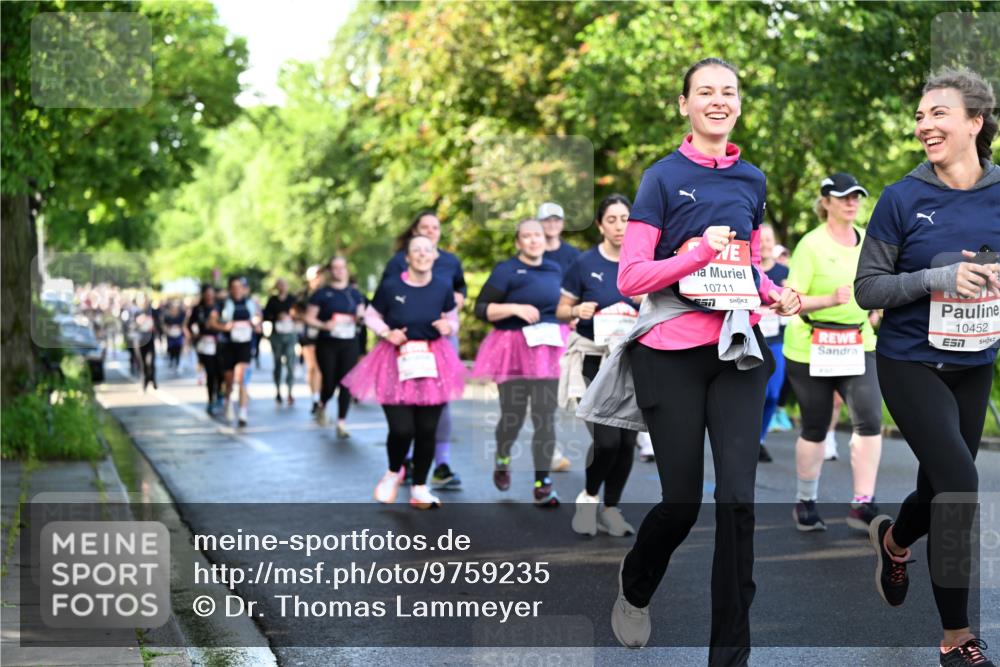 14.06.2026 - REWE Women's Run Dr. Thomas Lammeyer http://msf.ph/oto/9759235 14.06.2026 09:23:41 Laufen 10711, 57, 10452 meine-sportfotos.de