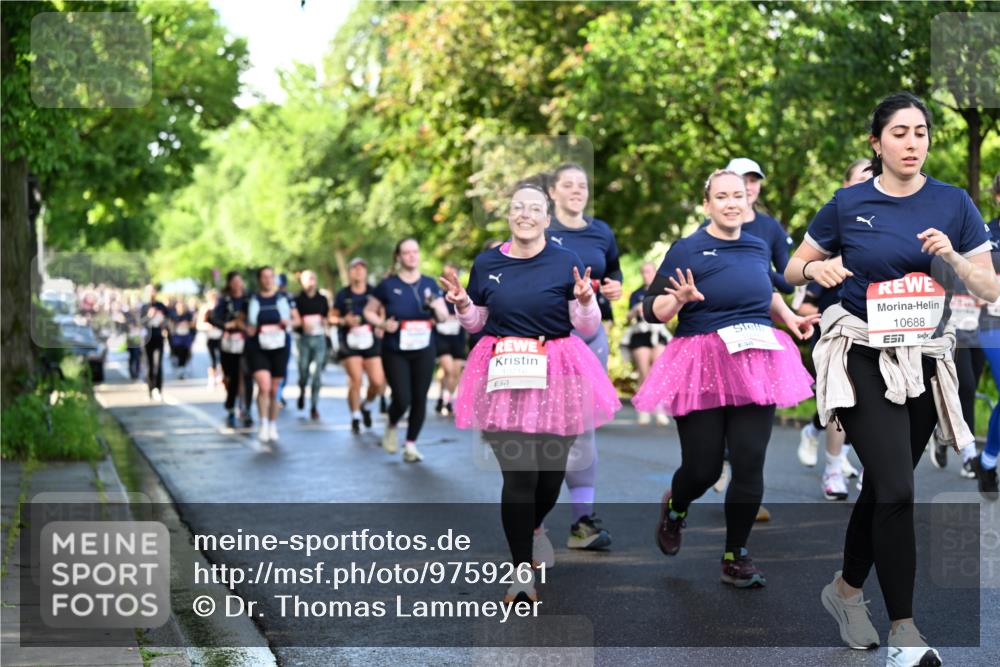 14.06.2026 - REWE Women's Run Dr. Thomas Lammeyer http://msf.ph/oto/9759261 14.06.2026 09:23:42 Laufen 10688 meine-sportfotos.de