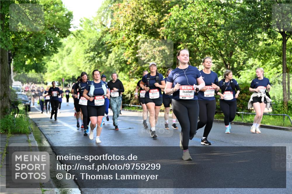 14.06.2026 - REWE Women's Run Dr. Thomas Lammeyer http://msf.ph/oto/9759299 14.06.2026 09:23:45 Laufen 11349, 10615, 7 meine-sportfotos.de
