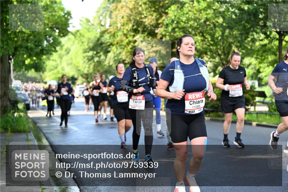 14.06.2026 - REWE Women's Run Dr. Thomas Lammeyer http://msf.ph/oto/9759339 14.06.2026 09:23:48 Laufen 11064, 11085 meine-sportfotos.de