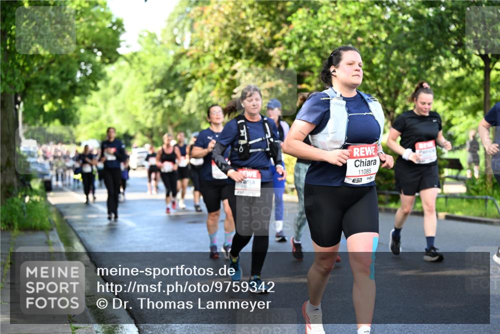 14.06.2026 - REWE Women's Run Dr. Thomas Lammeyer http://msf.ph/oto/9759342 14.06.2026 09:23:48 Laufen 7, 11085 meine-sportfotos.de