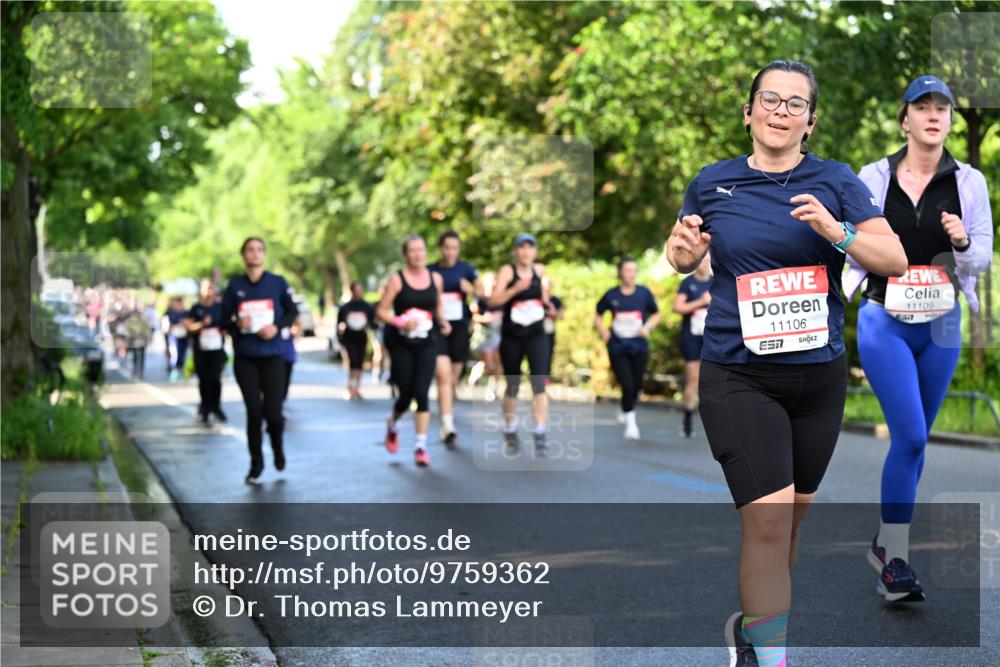 14.06.2026 - REWE Women's Run Dr. Thomas Lammeyer http://msf.ph/oto/9759362 14.06.2026 09:23:51 Laufen 11106, 7, 11109 meine-sportfotos.de