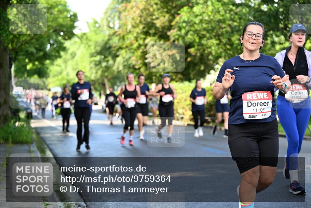 14.06.2026 - REWE Women's Run Dr. Thomas Lammeyer http://msf.ph/oto/9759364 14.06.2026 09:23:51 Laufen 11106, 57, 11109 meine-sportfotos.de