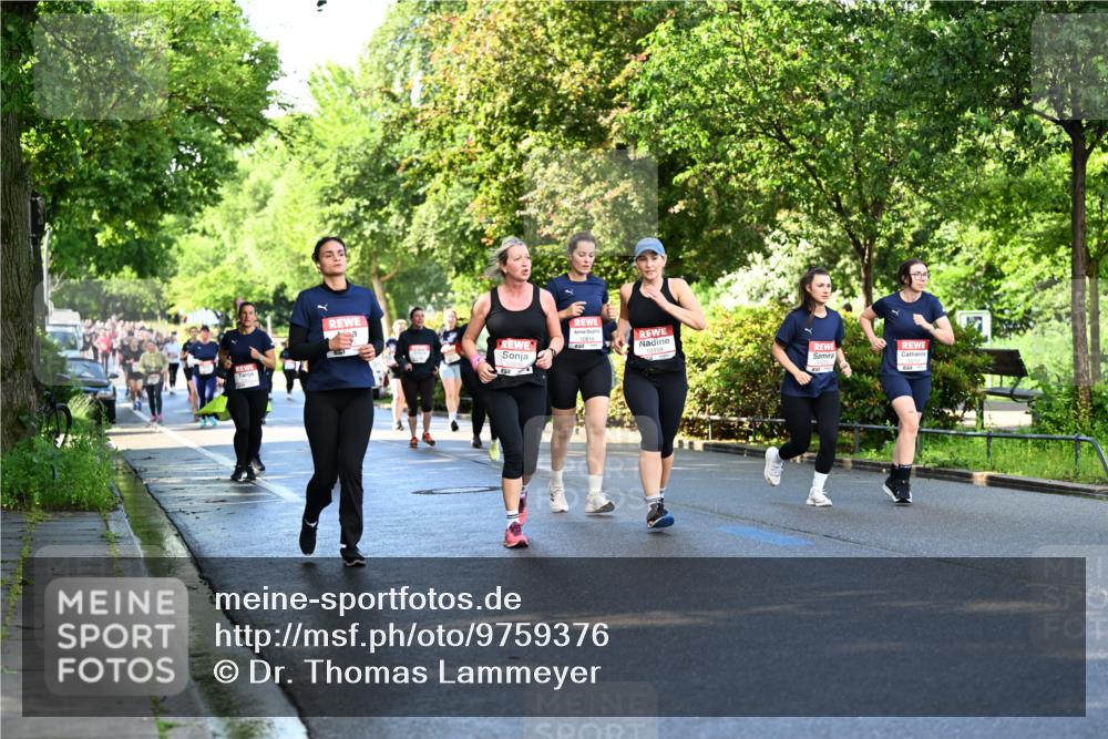 14.06.2026 - REWE Women's Run Dr. Thomas Lammeyer http://msf.ph/oto/9759376 14.06.2026 09:23:52 Laufen 10810 meine-sportfotos.de