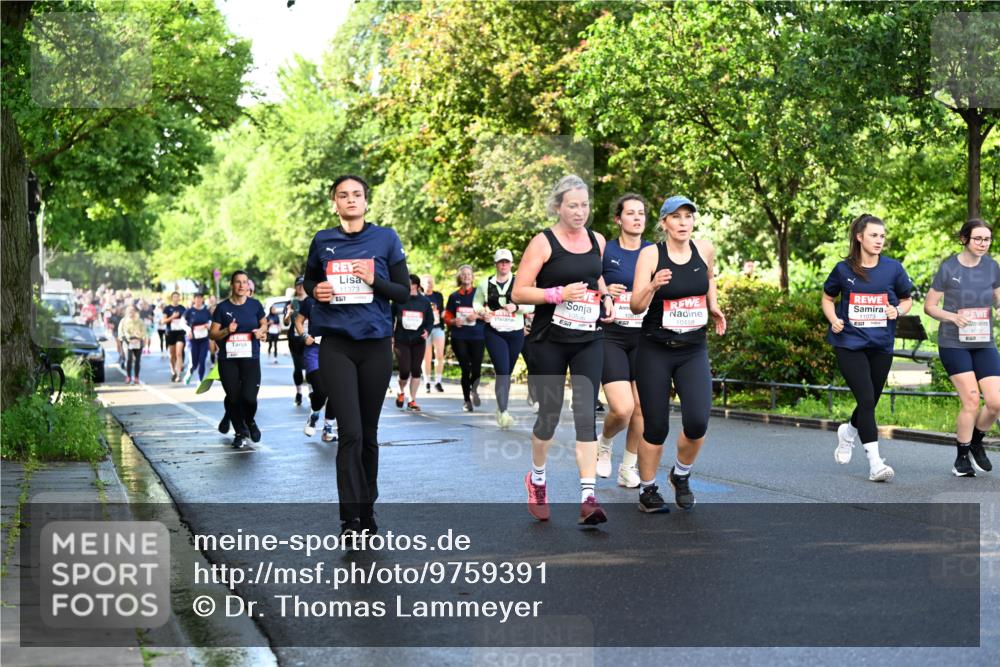 14.06.2026 - REWE Women's Run Dr. Thomas Lammeyer http://msf.ph/oto/9759391 14.06.2026 09:23:53 Laufen 11373, 57, 10818, 10458 meine-sportfotos.de