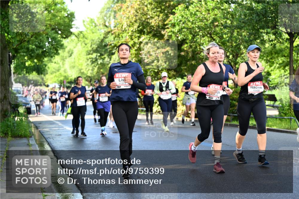 14.06.2026 - REWE Women's Run Dr. Thomas Lammeyer http://msf.ph/oto/9759399 14.06.2026 09:23:54 Laufen 11373, 57, 5536, 10458 meine-sportfotos.de