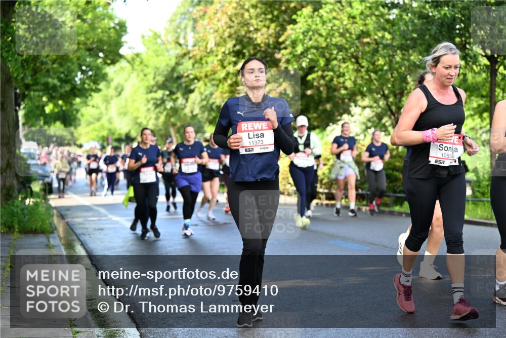 14.06.2026 - REWE Women's Run Dr. Thomas Lammeyer http://msf.ph/oto/9759410 14.06.2026 09:23:54 Laufen 11373, 7, 10536, 7 meine-sportfotos.de