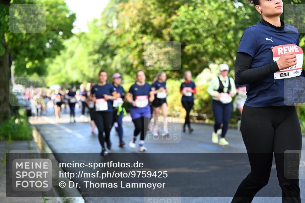 14.06.2026 - REWE Women's Run Dr. Thomas Lammeyer http://msf.ph/oto/9759425 14.06.2026 09:23:56 Laufen 1073 meine-sportfotos.de