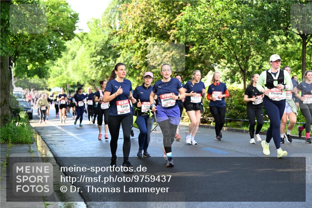 14.06.2026 - REWE Women's Run Dr. Thomas Lammeyer http://msf.ph/oto/9759437 14.06.2026 09:23:57 Laufen 11445, 1968, 10596, 11490 meine-sportfotos.de