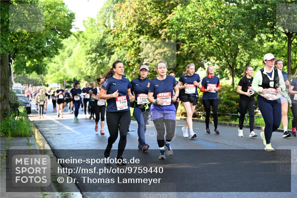 14.06.2026 - REWE Women's Run Dr. Thomas Lammeyer http://msf.ph/oto/9759440 14.06.2026 09:23:57 Laufen 1145, 57, 0596, 11490 meine-sportfotos.de