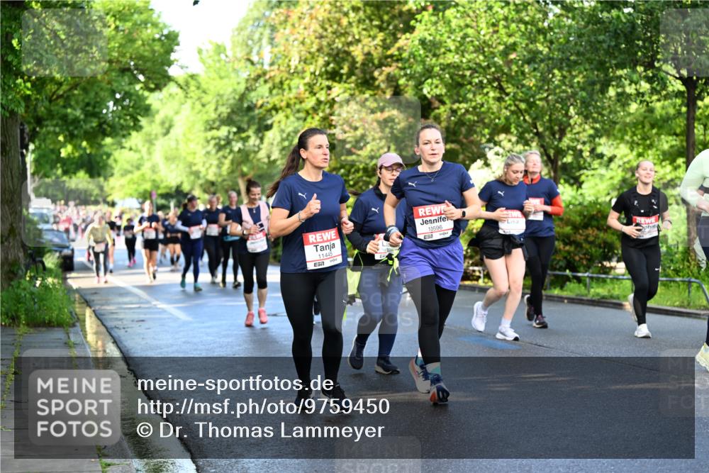 14.06.2026 - REWE Women's Run Dr. Thomas Lammeyer http://msf.ph/oto/9759450 14.06.2026 09:23:57 Laufen 11445, 7, 10596, 51 meine-sportfotos.de