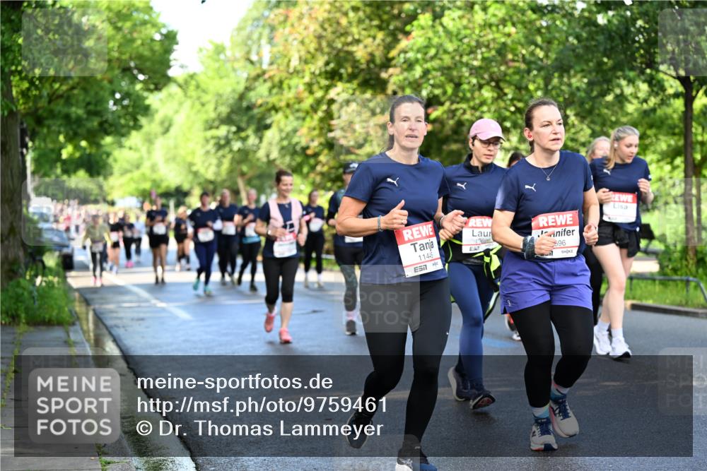 14.06.2026 - REWE Women's Run Dr. Thomas Lammeyer http://msf.ph/oto/9759461 14.06.2026 09:23:58 Laufen 13696, 596, 11445 meine-sportfotos.de