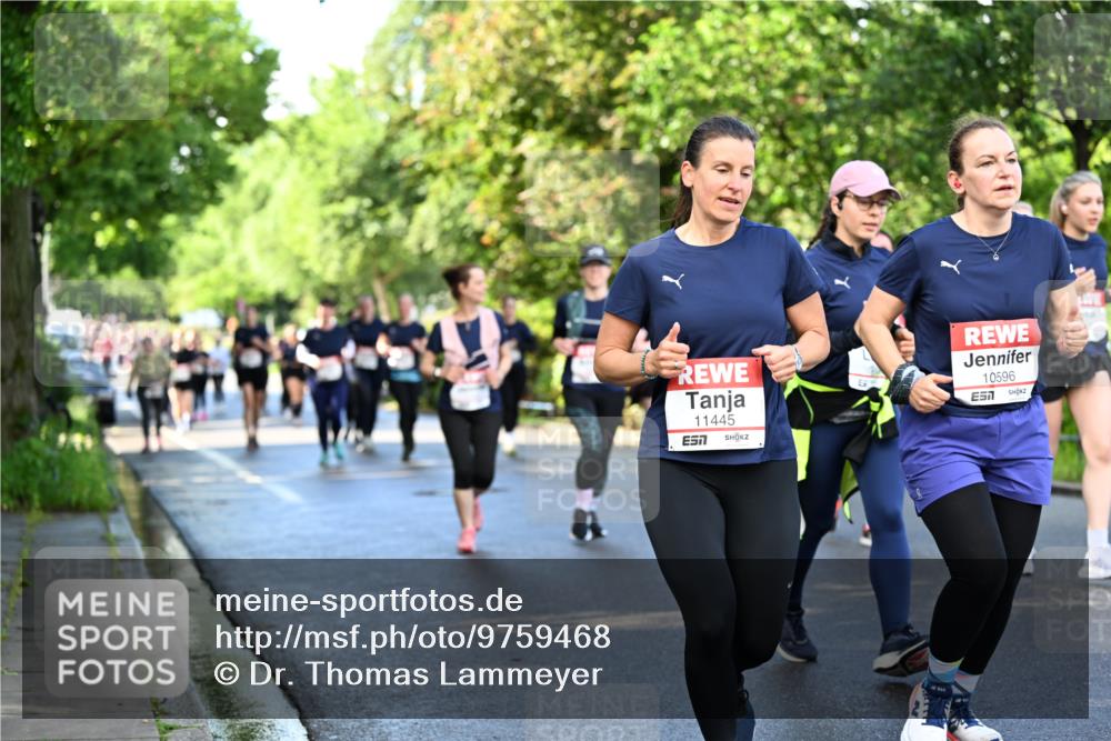14.06.2026 - REWE Women's Run Dr. Thomas Lammeyer http://msf.ph/oto/9759468 14.06.2026 09:23:59 Laufen 11445, 10596, 7 meine-sportfotos.de