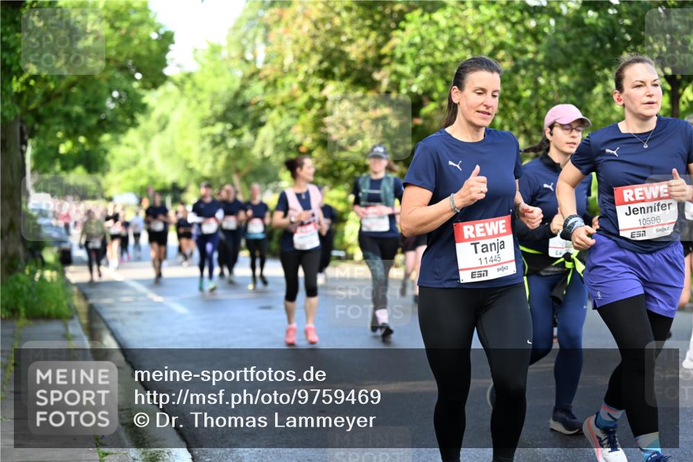 14.06.2026 - REWE Women's Run Dr. Thomas Lammeyer http://msf.ph/oto/9759469 14.06.2026 09:23:59 Laufen 11445, 7, 10596 meine-sportfotos.de