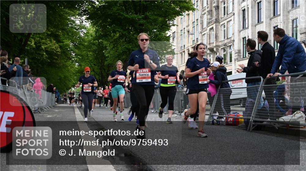 14.06.2026 - REWE Women's Run J. Mangold http://msf.ph/oto/9759493 14.06.2026 11:01:38 Ziel 5092, 5141, 5160, 5194, 5213, 5241, 5518, 5520, 5586, 5641, 5659, 5776, 5917, 5921 meine-sportfotos.de