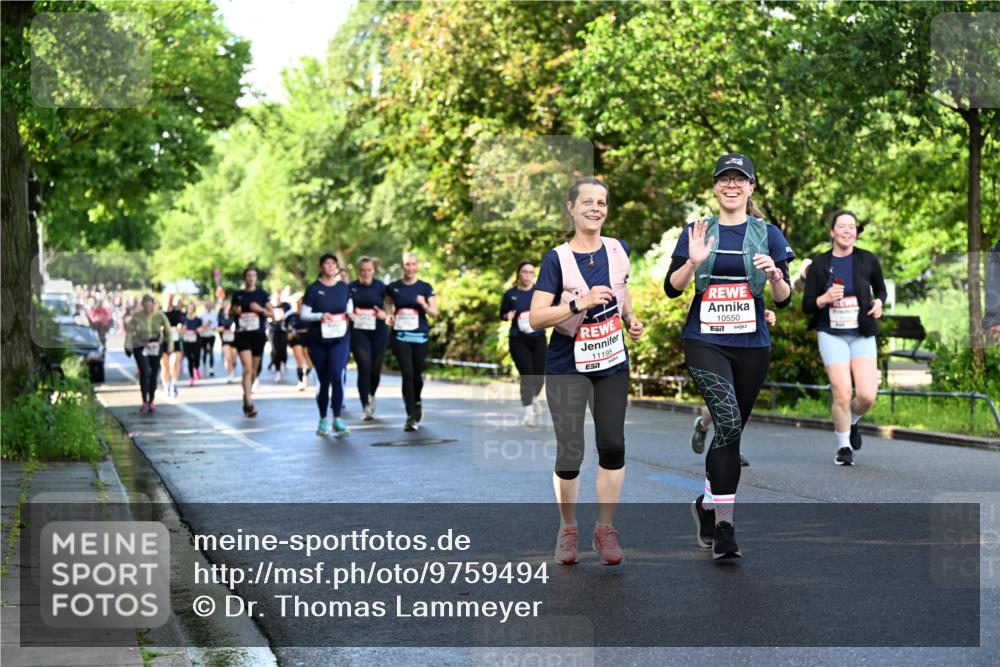 14.06.2026 - REWE Women's Run Dr. Thomas Lammeyer http://msf.ph/oto/9759494 14.06.2026 09:24:00 Laufen 11195, 7, 10550 meine-sportfotos.de