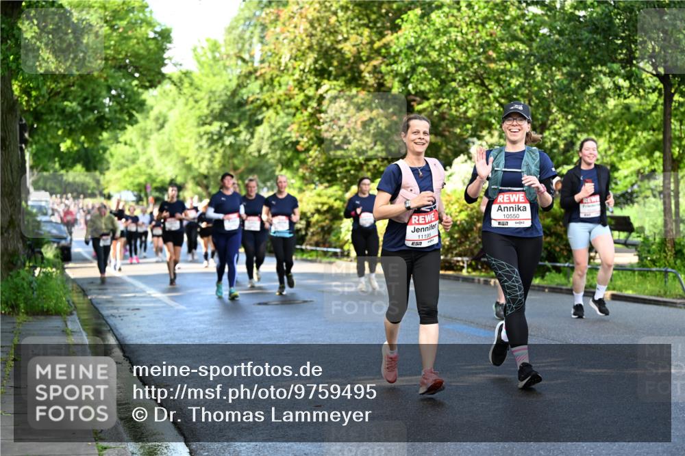 14.06.2026 - REWE Women's Run Dr. Thomas Lammeyer http://msf.ph/oto/9759495 14.06.2026 09:24:00 Laufen 11195, 7, 10550, 7 meine-sportfotos.de