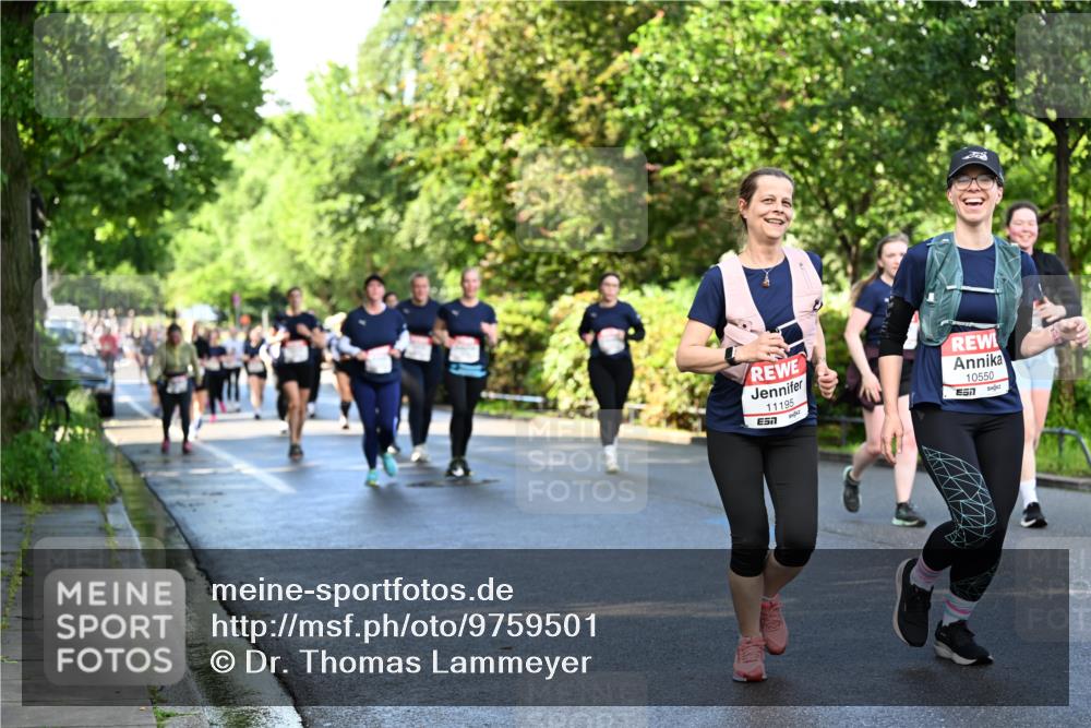 14.06.2026 - REWE Women's Run Dr. Thomas Lammeyer http://msf.ph/oto/9759501 14.06.2026 09:24:01 Laufen 11195, 7, 10550, 657 meine-sportfotos.de