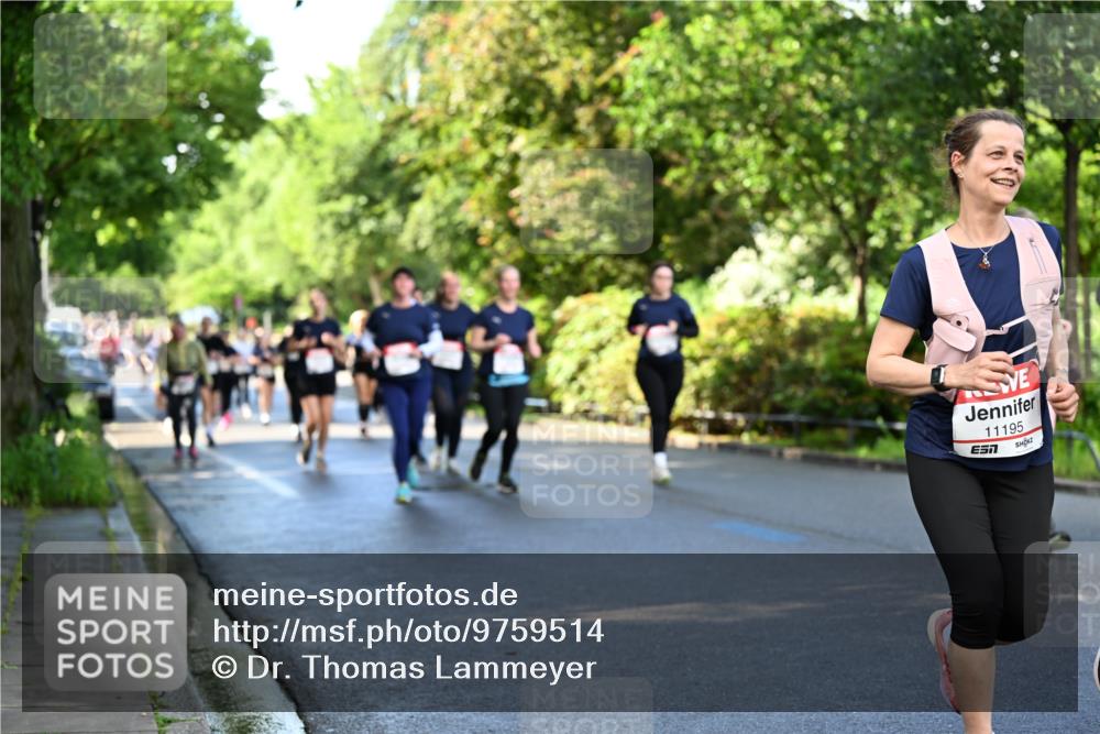 14.06.2026 - REWE Women's Run Dr. Thomas Lammeyer http://msf.ph/oto/9759514 14.06.2026 09:24:02 Laufen 11195 meine-sportfotos.de