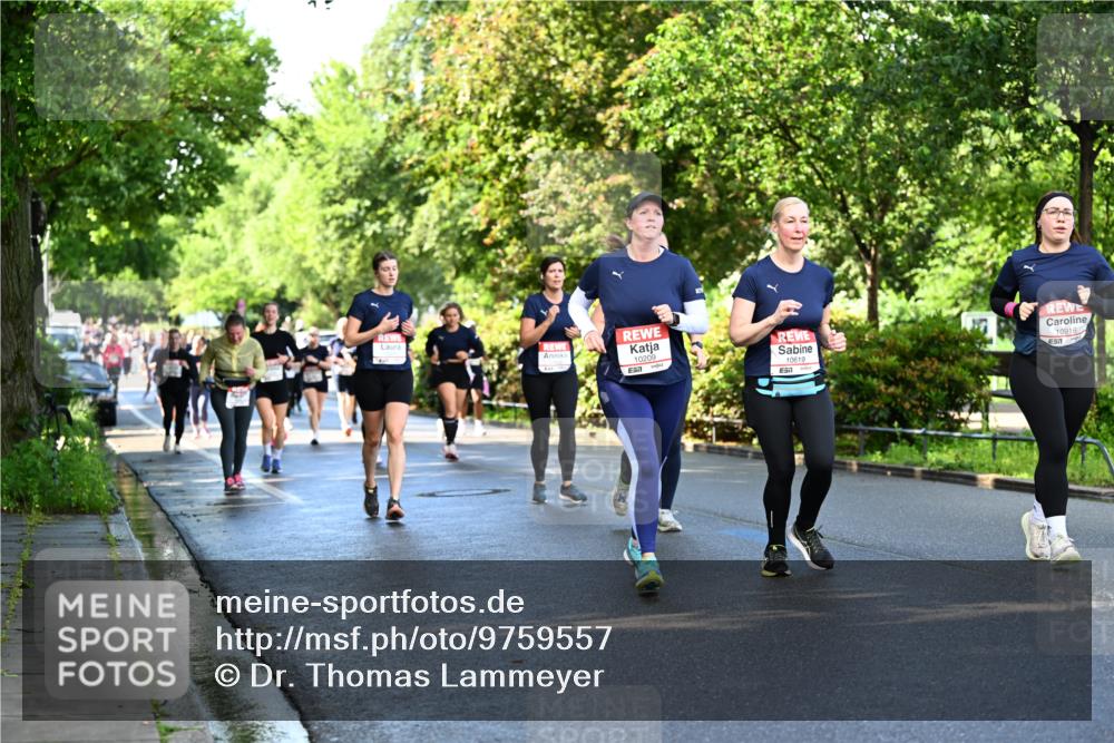 14.06.2026 - REWE Women's Run Dr. Thomas Lammeyer http://msf.ph/oto/9759557 14.06.2026 09:24:05 Laufen 10209, 57, 10619, 10916, 57 meine-sportfotos.de