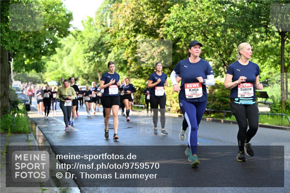 14.06.2026 - REWE Women's Run Dr. Thomas Lammeyer http://msf.ph/oto/9759570 14.06.2026 09:24:05 Laufen 10209, 57, 10619 meine-sportfotos.de