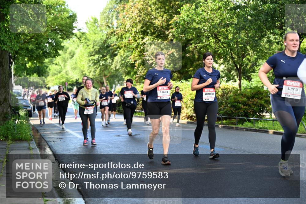 14.06.2026 - REWE Women's Run Dr. Thomas Lammeyer http://msf.ph/oto/9759583 14.06.2026 09:24:07 Laufen 10990, 11400, 10587 meine-sportfotos.de