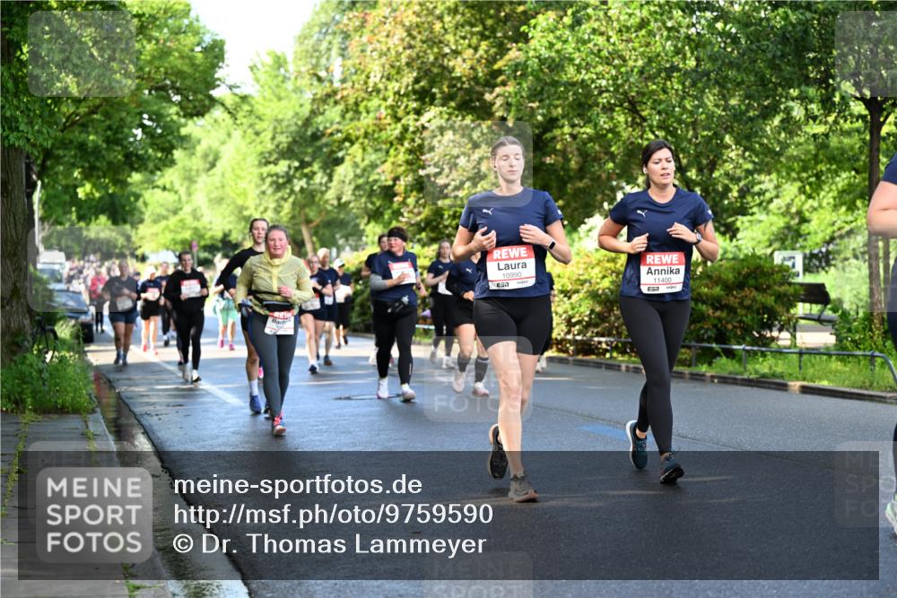 14.06.2026 - REWE Women's Run Dr. Thomas Lammeyer http://msf.ph/oto/9759590 14.06.2026 09:24:07 Laufen 10990, 7, 11400 meine-sportfotos.de