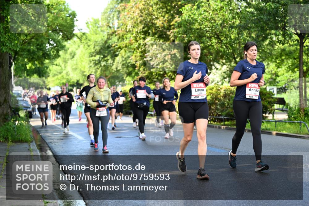 14.06.2026 - REWE Women's Run Dr. Thomas Lammeyer http://msf.ph/oto/9759593 14.06.2026 09:24:08 Laufen 10990, 11400 meine-sportfotos.de