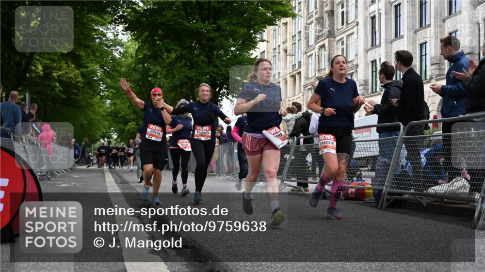14.06.2026 - REWE Women's Run J. Mangold http://msf.ph/oto/9759638 14.06.2026 11:01:56 Ziel 5027, 5049, 5192, 5261, 5310, 5511, 5514, 5561, 5601, 5608, 5689, 5865, 5882 meine-sportfotos.de
