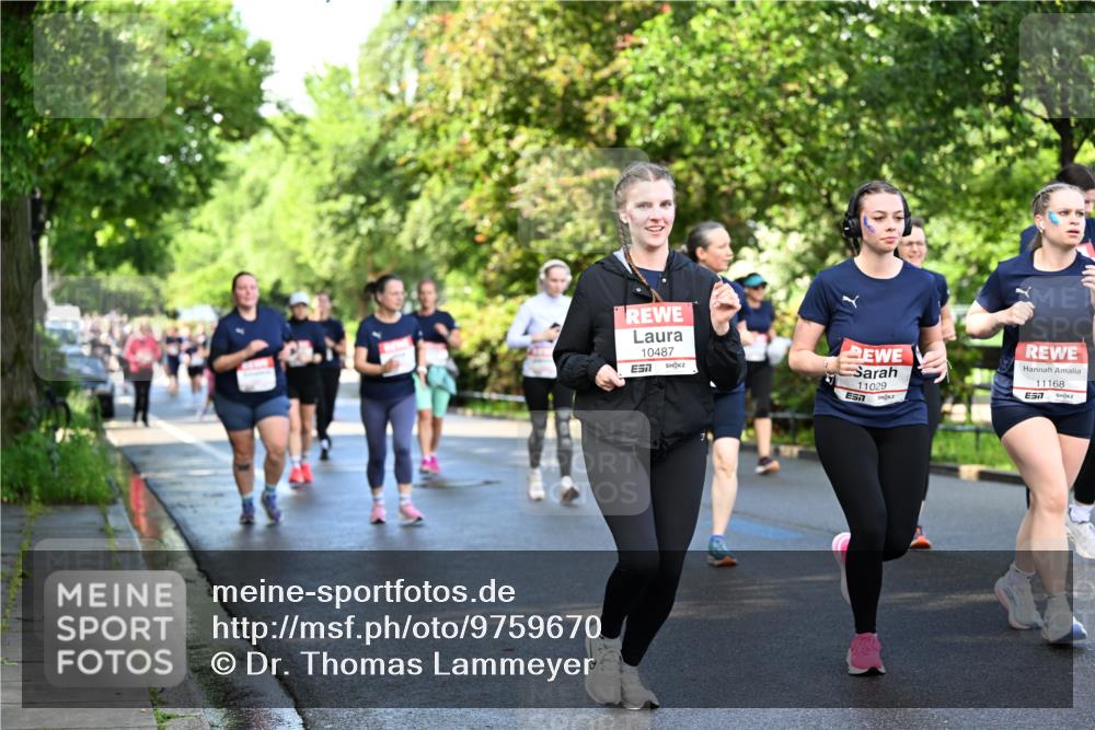 14.06.2026 - REWE Women's Run Dr. Thomas Lammeyer http://msf.ph/oto/9759670 14.06.2026 09:24:14 Laufen 10487, 57, 11029, 7, 11168 meine-sportfotos.de