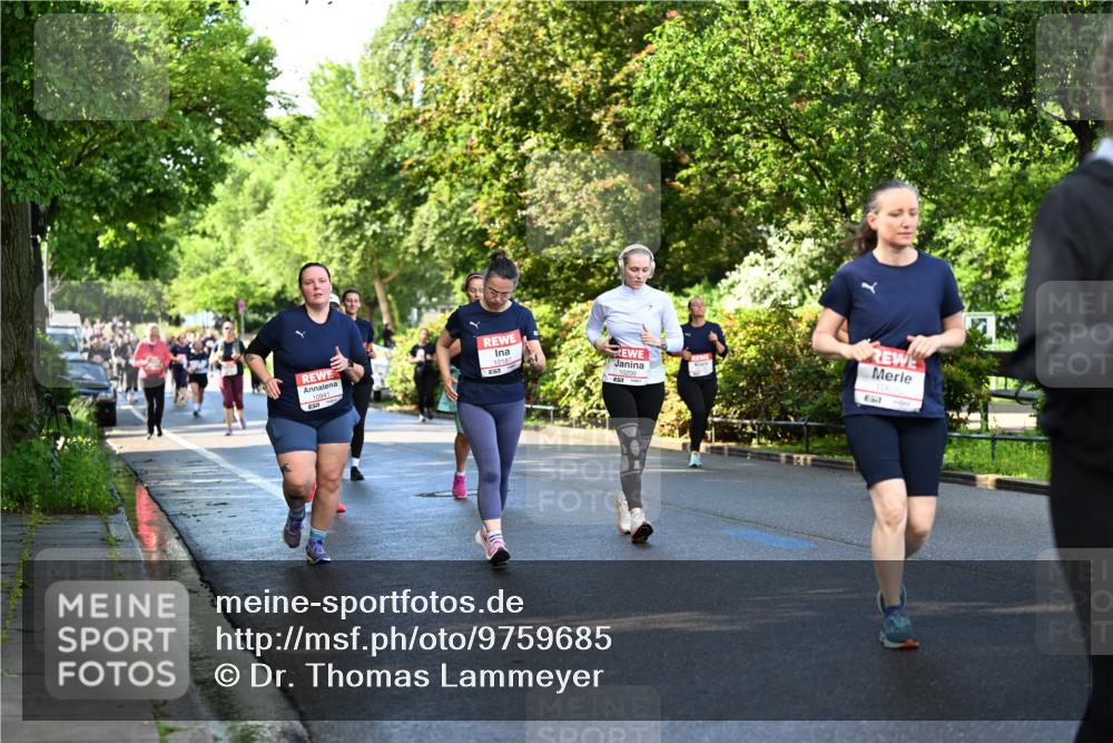 14.06.2026 - REWE Women's Run Dr. Thomas Lammeyer http://msf.ph/oto/9759685 14.06.2026 09:24:15 Laufen 10187, 10695 meine-sportfotos.de