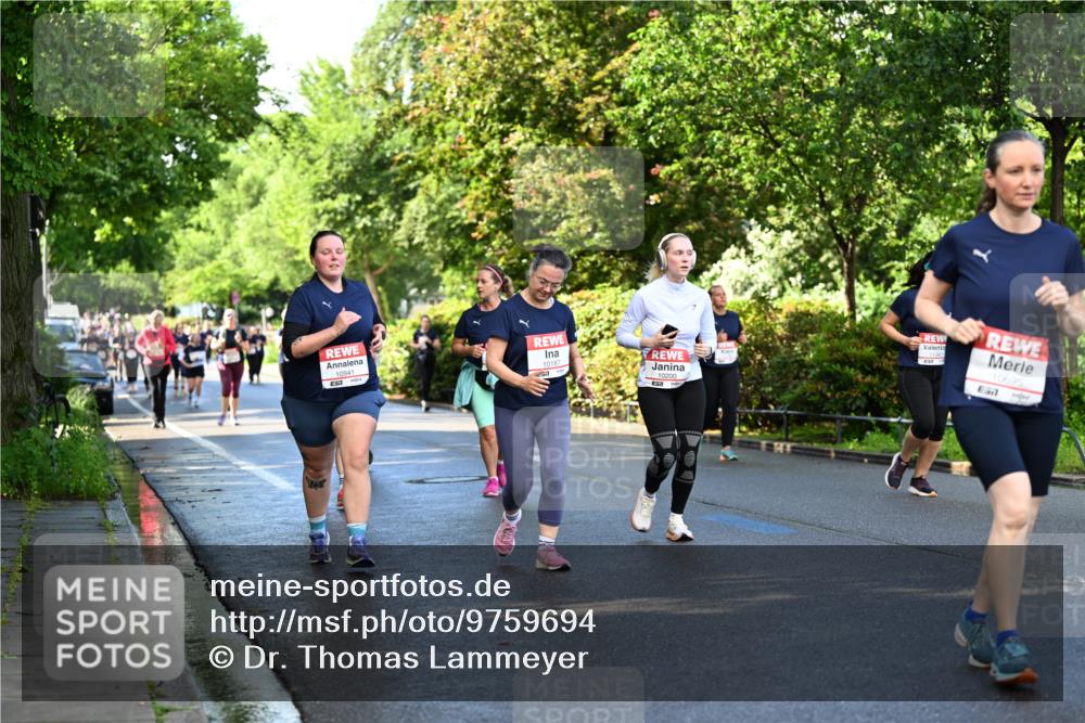14.06.2026 - REWE Women's Run Dr. Thomas Lammeyer http://msf.ph/oto/9759694 14.06.2026 09:24:16 Laufen 10941, 10187, 10200, 10695 meine-sportfotos.de