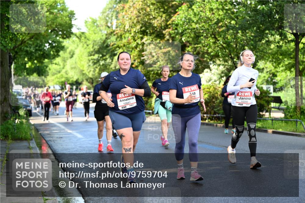 14.06.2026 - REWE Women's Run Dr. Thomas Lammeyer http://msf.ph/oto/9759704 14.06.2026 09:24:17 Laufen 10941, 10200, 57 meine-sportfotos.de