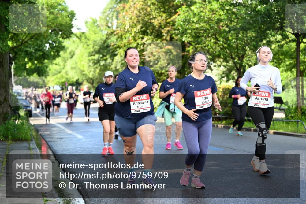14.06.2026 - REWE Women's Run Dr. Thomas Lammeyer http://msf.ph/oto/9759709 14.06.2026 09:24:18 Laufen 10941, 37, 10187, 10200 meine-sportfotos.de