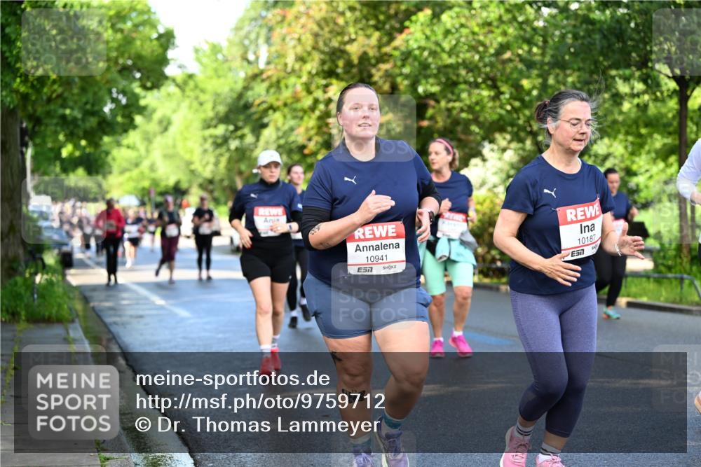 14.06.2026 - REWE Women's Run Dr. Thomas Lammeyer http://msf.ph/oto/9759712 14.06.2026 09:24:18 Laufen 10941, 7, 10187 meine-sportfotos.de