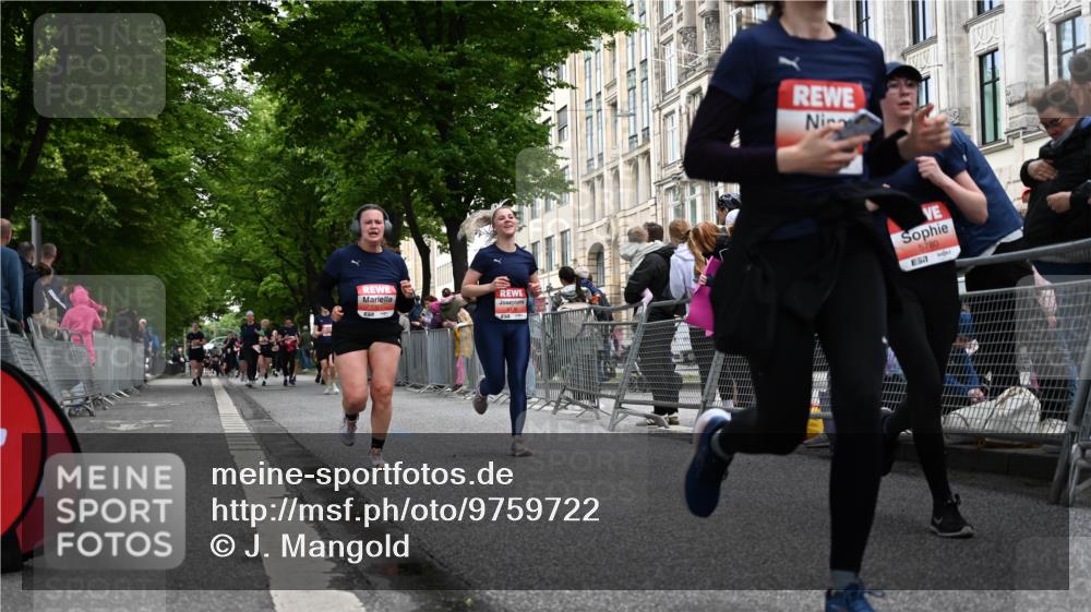 14.06.2026 - REWE Women's Run J. Mangold http://msf.ph/oto/9759722 14.06.2026 11:02:08 Ziel 5176, 5309, 5377, 5579, 5780, 5932 meine-sportfotos.de